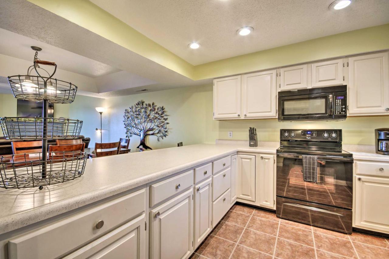 Lakefront Ozarks Condo By Golf And Restaurants! Eksteriør bilde